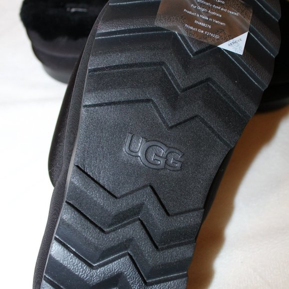 NIB UGG LOGO WOMEN'S GRAPHIC LOGO SLIDE SLIPPERS SANDALS BLACK - Picture 6 of 7